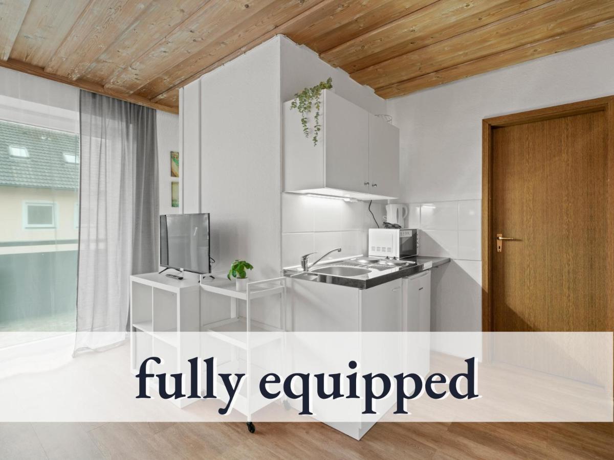 Sehr Gemuetliche Ferienwohnung In Bester Lage Mit Grossem Sonnenbalkon L Innenstadtnaehe L 1 Minute Zum Bahnhof L Kueche L Tv L Free-Wlan L Willkommen Im Hallo!-Apartment 8 Bad Wörishofen Dış mekan fotoğraf